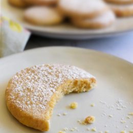 Almond Cookies