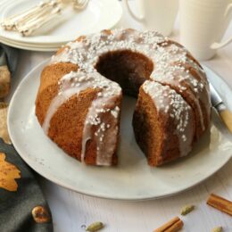 Cinnamon Bun Cake